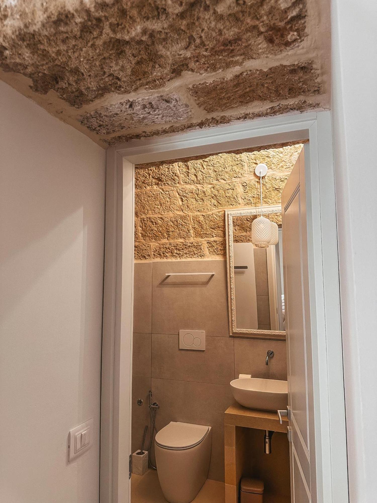 קאסארנו Palazzo Alma Luxury Rooms מראה חיצוני תמונה
