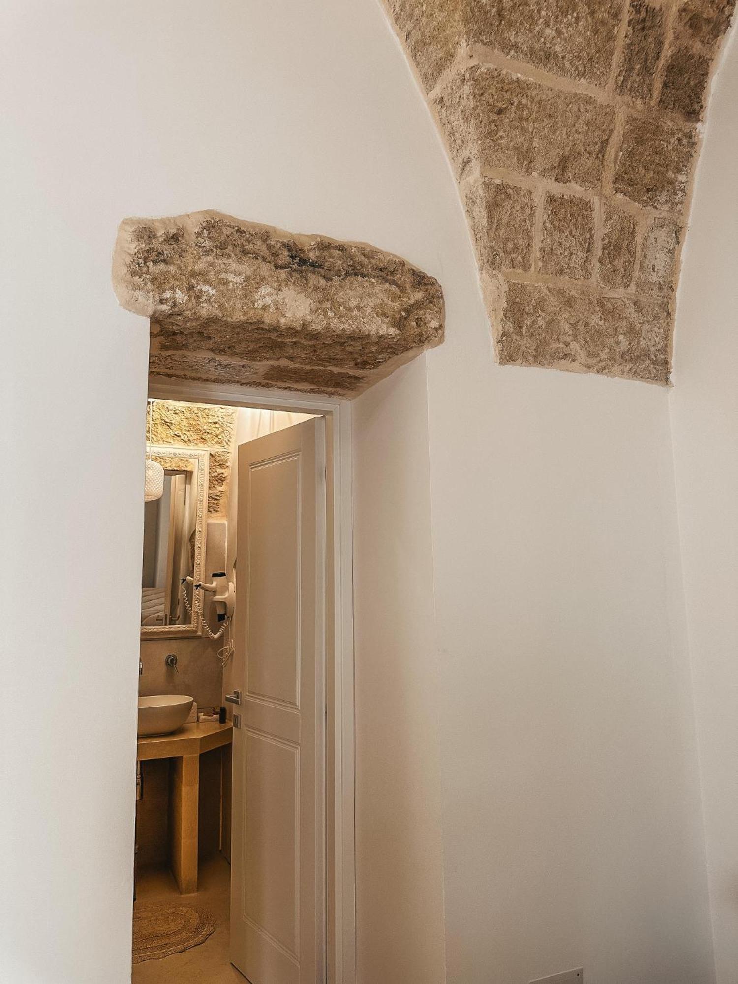 קאסארנו Palazzo Alma Luxury Rooms מראה חיצוני תמונה