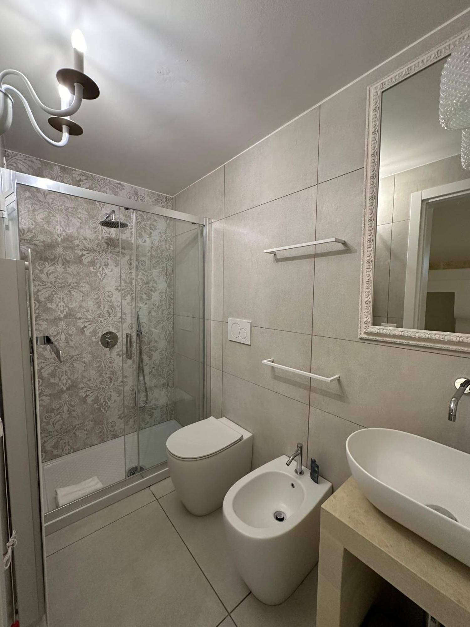 קאסארנו Palazzo Alma Luxury Rooms מראה חיצוני תמונה