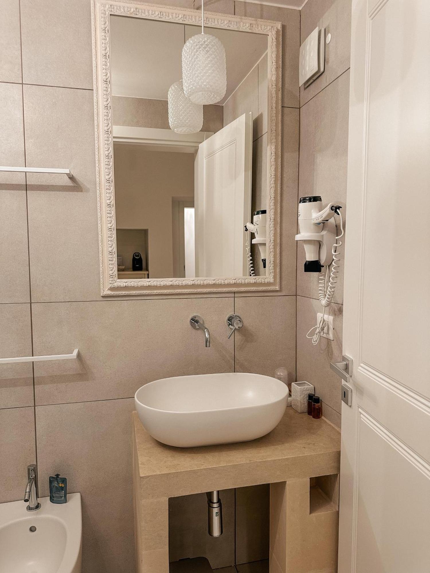 קאסארנו Palazzo Alma Luxury Rooms מראה חיצוני תמונה