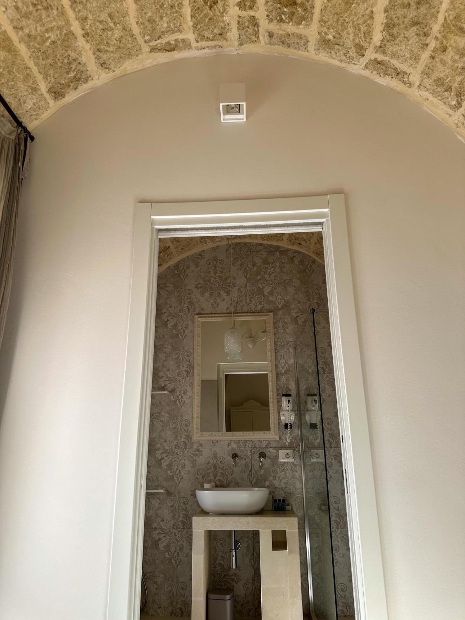 קאסארנו Palazzo Alma Luxury Rooms מראה חיצוני תמונה