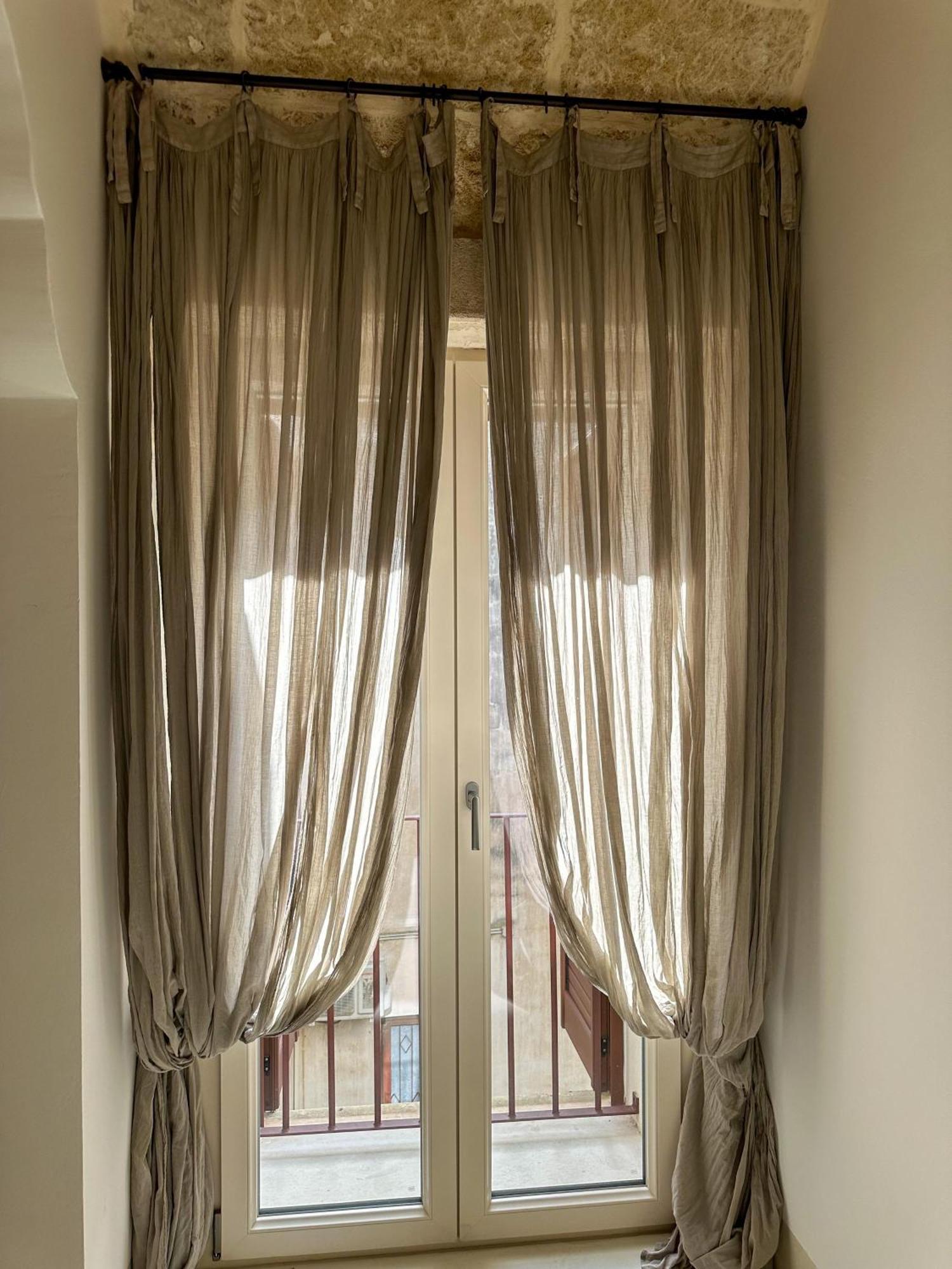 קאסארנו Palazzo Alma Luxury Rooms מראה חיצוני תמונה