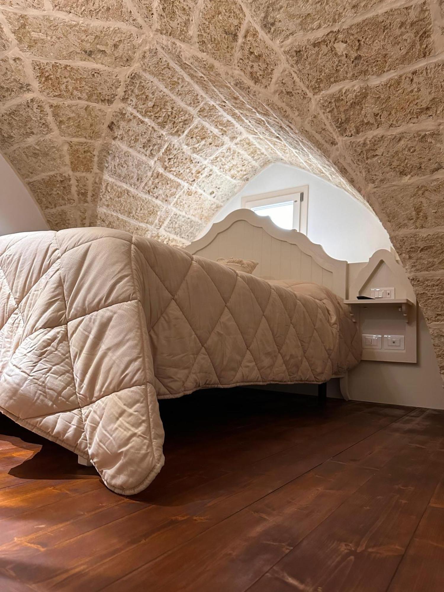 קאסארנו Palazzo Alma Luxury Rooms מראה חיצוני תמונה