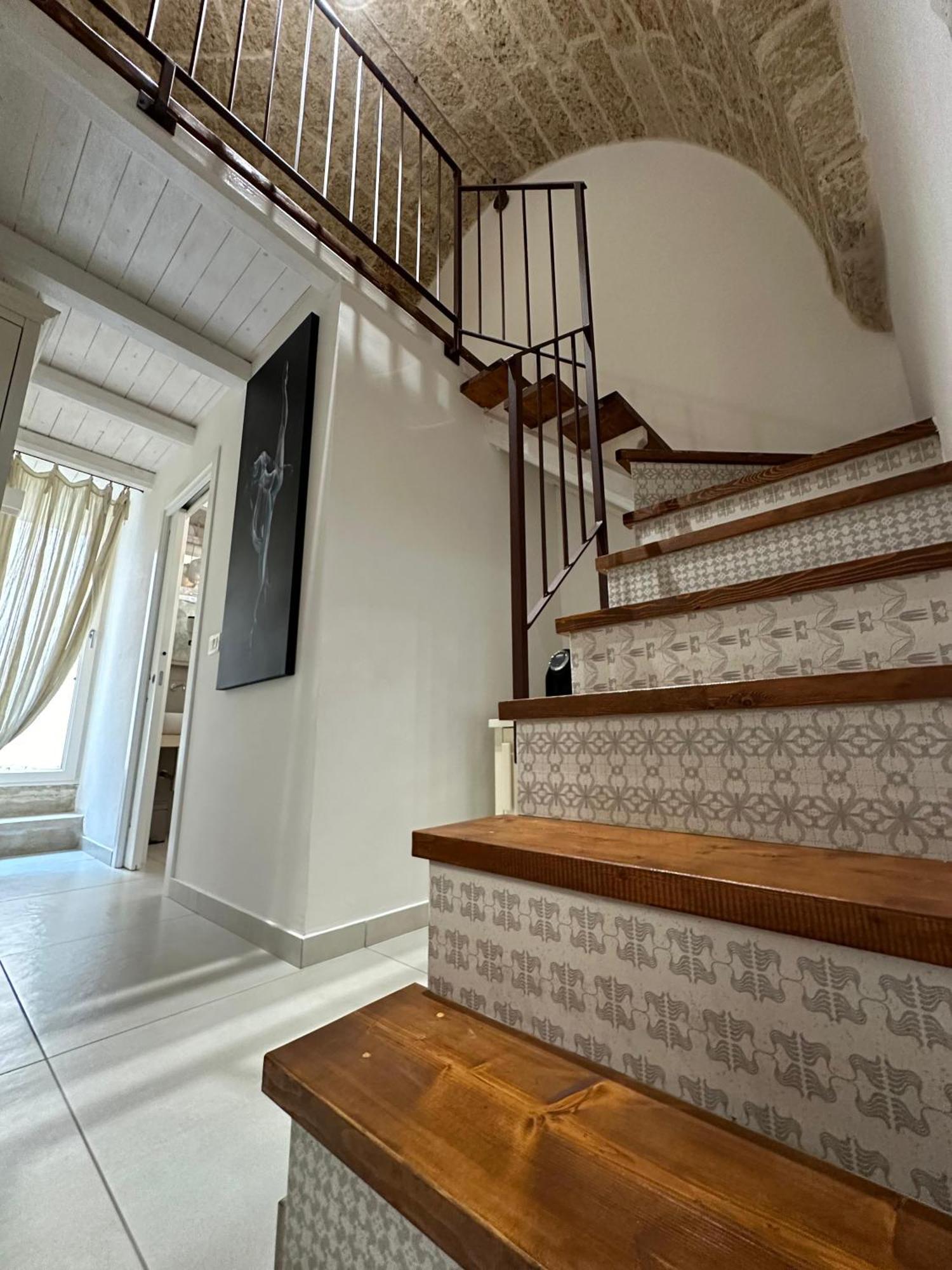 קאסארנו Palazzo Alma Luxury Rooms מראה חיצוני תמונה