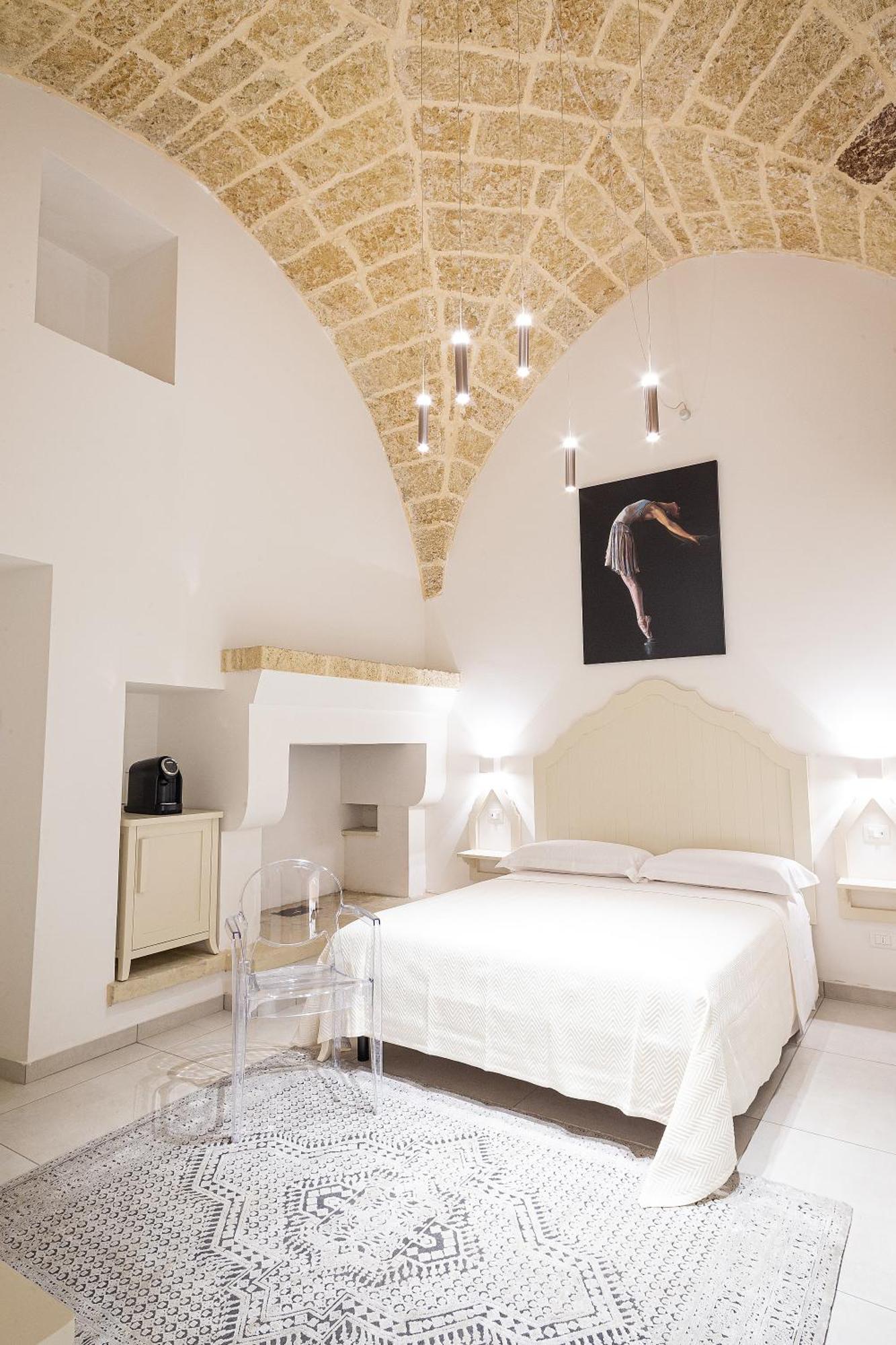 קאסארנו Palazzo Alma Luxury Rooms מראה חיצוני תמונה